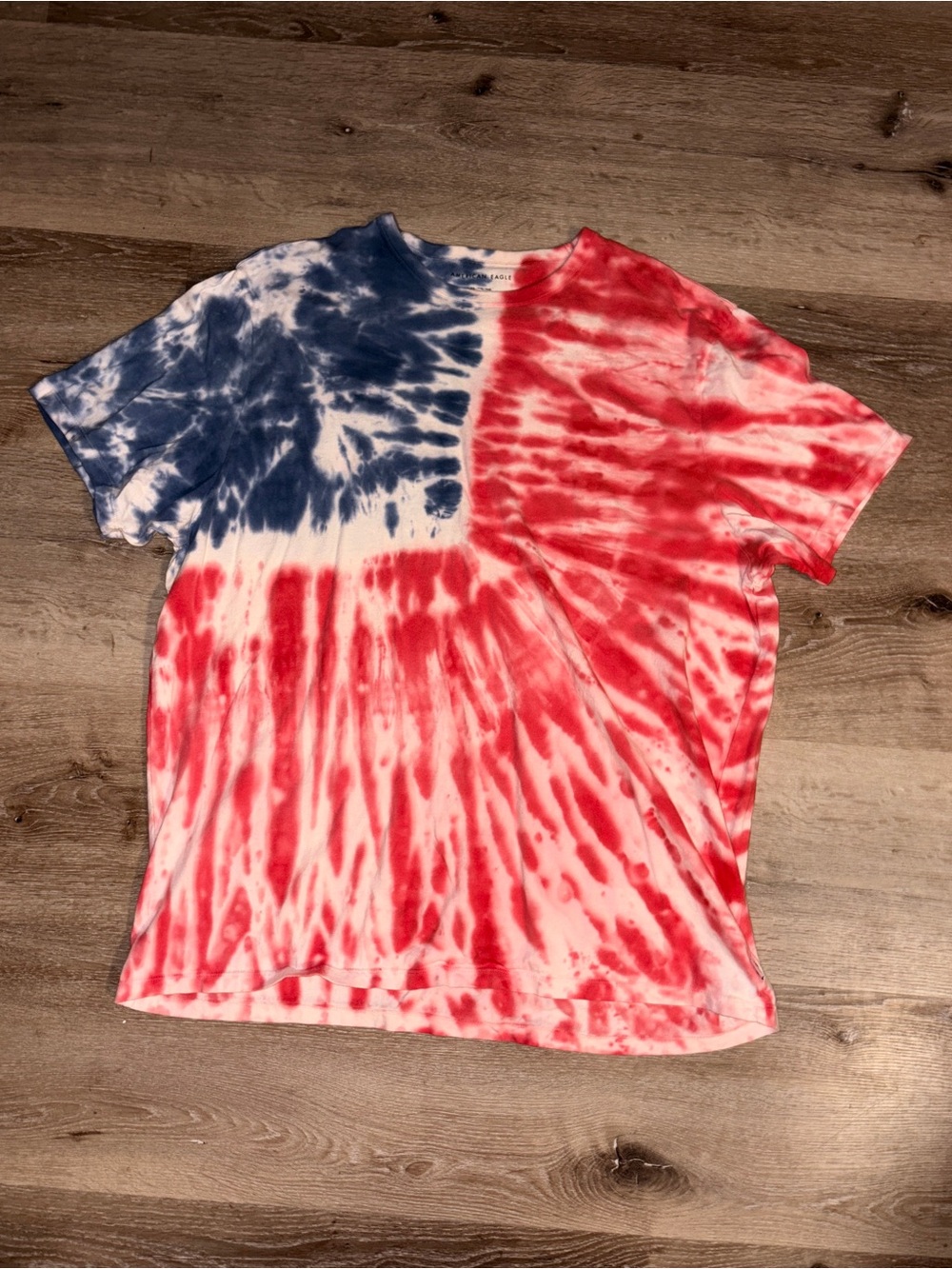 American Eagle Outfitters Red, White & Blue Tie-Dye Short Sleeve Tee